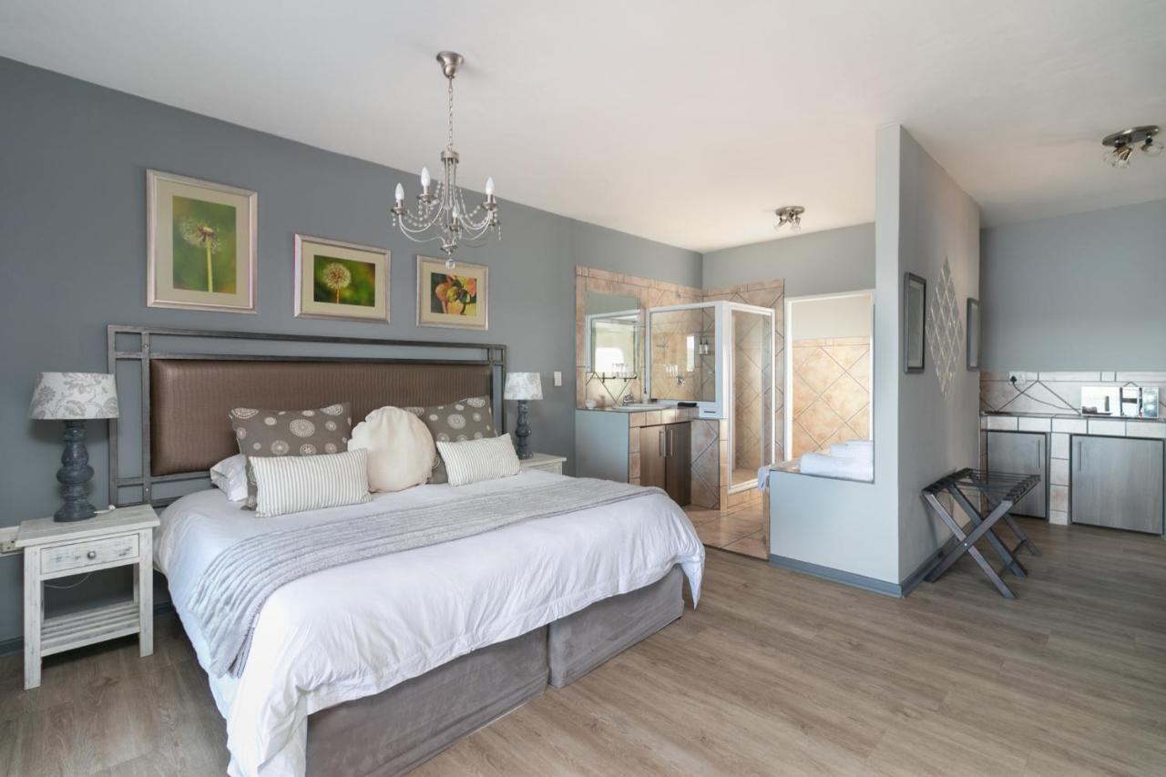 Overmeer Guest House Knysna Esterno foto