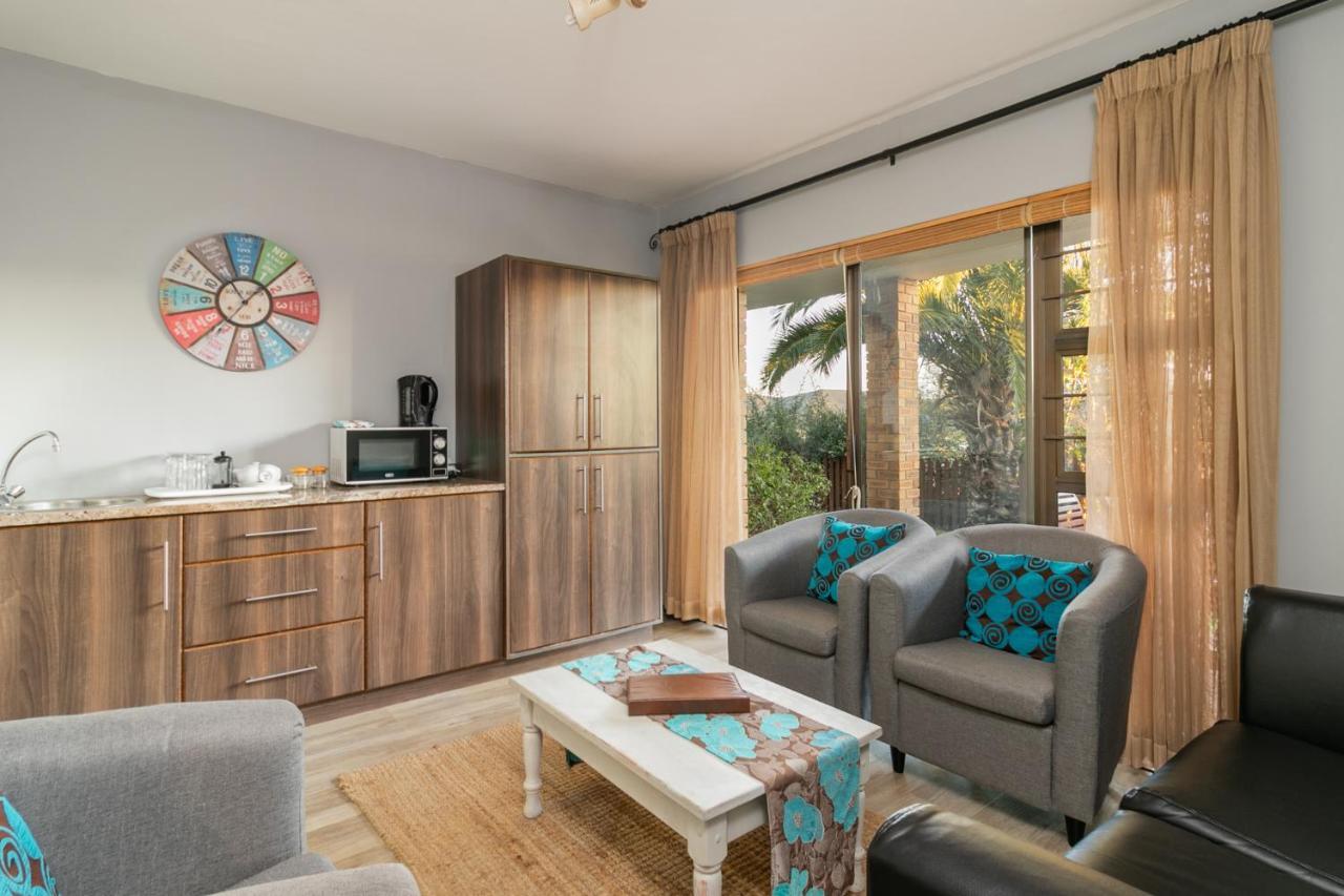 Overmeer Guest House Knysna Esterno foto